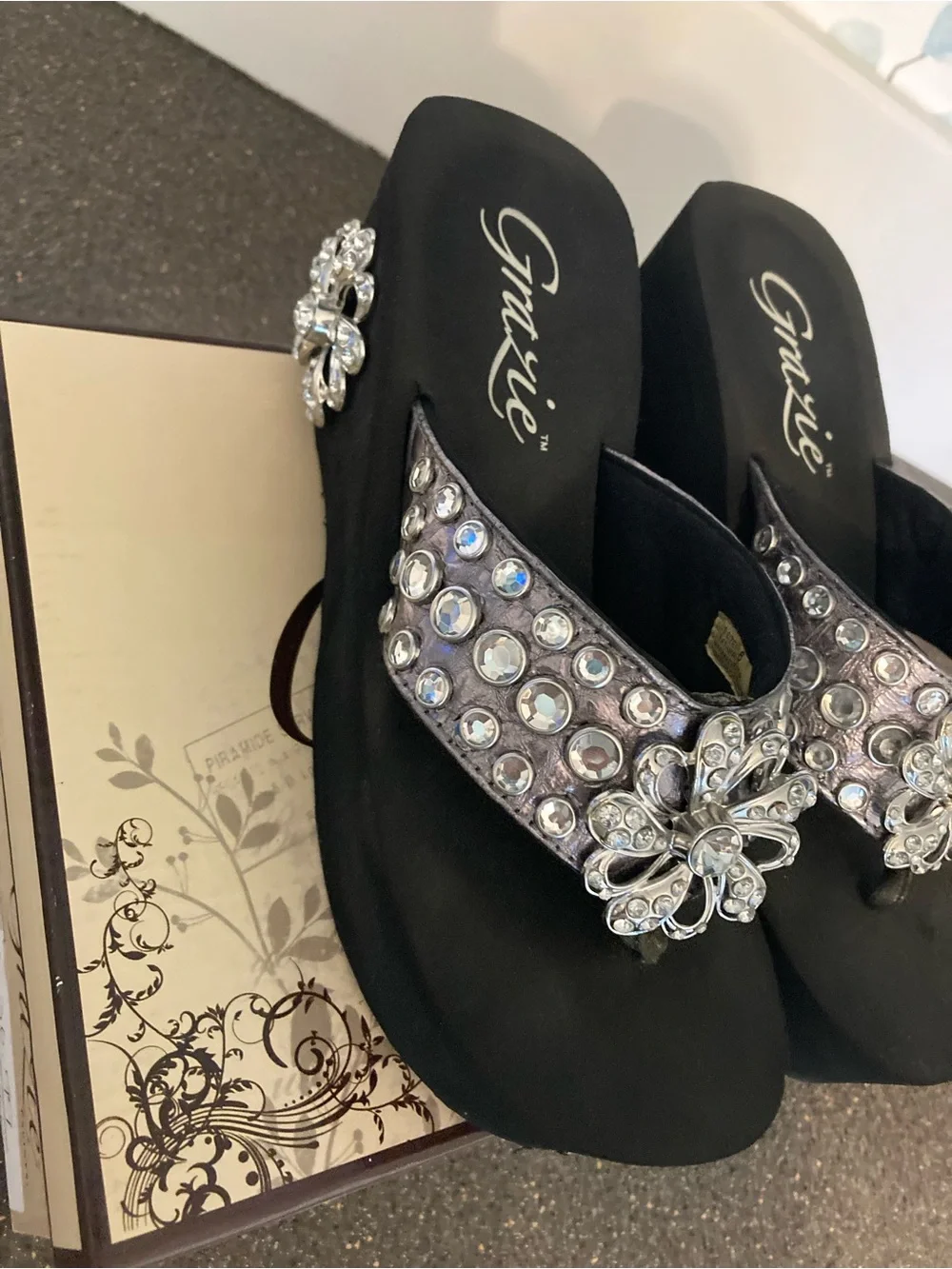 Grazie pewter wedge